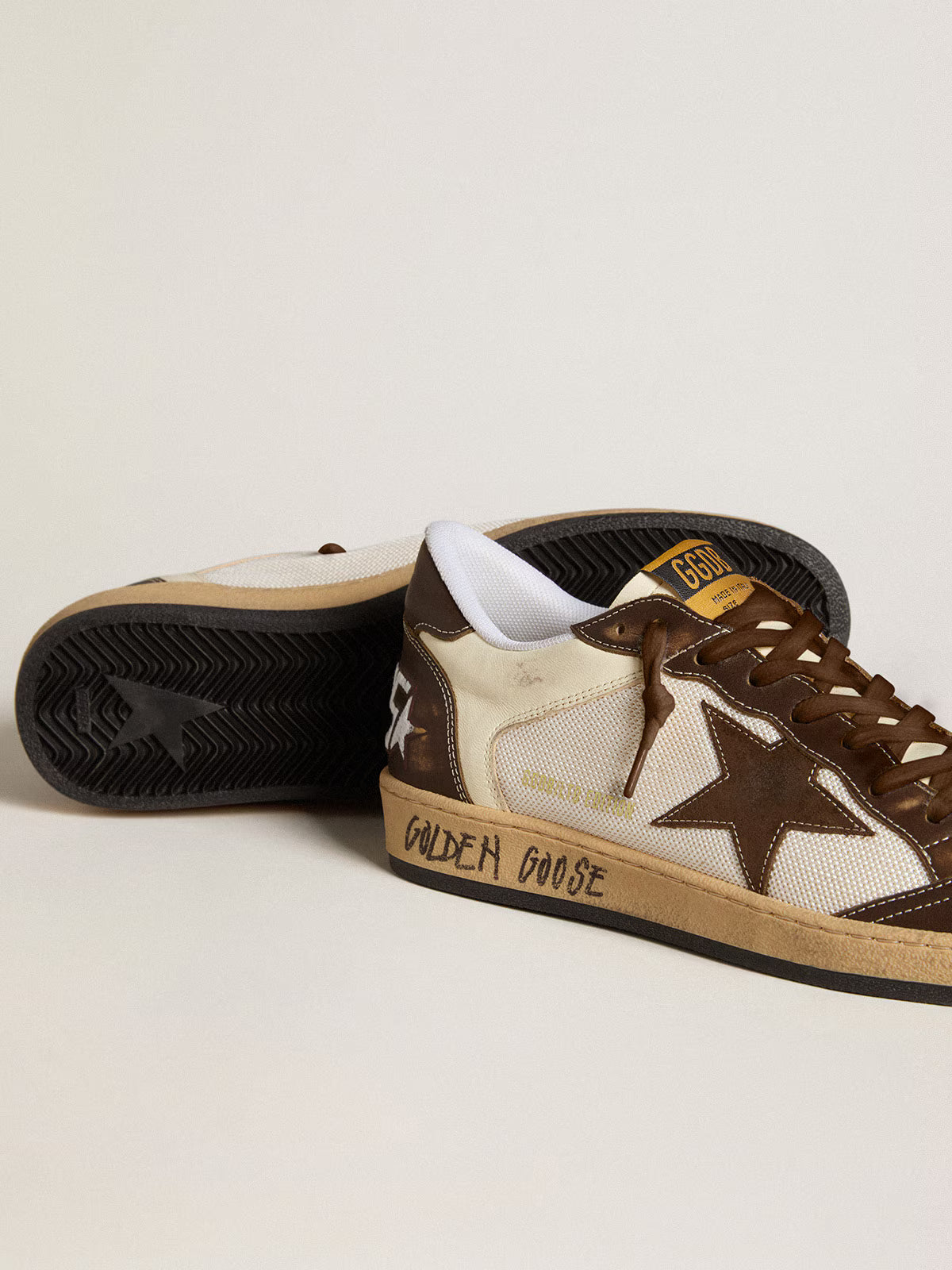 Ball Star en cuir nappa et en résille avec étoile en daim et empiècements en cuir marron