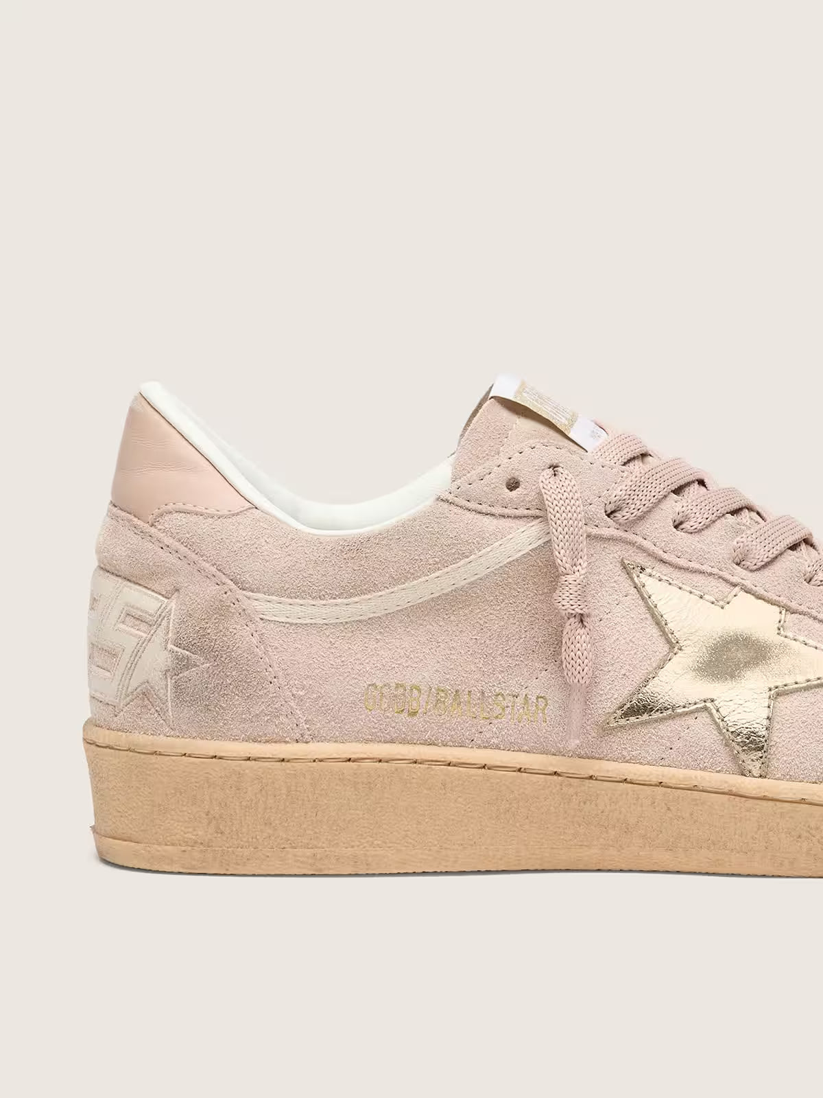 Ball Star pour femme en cuir velours rose poudré avec étoile lamée dorée